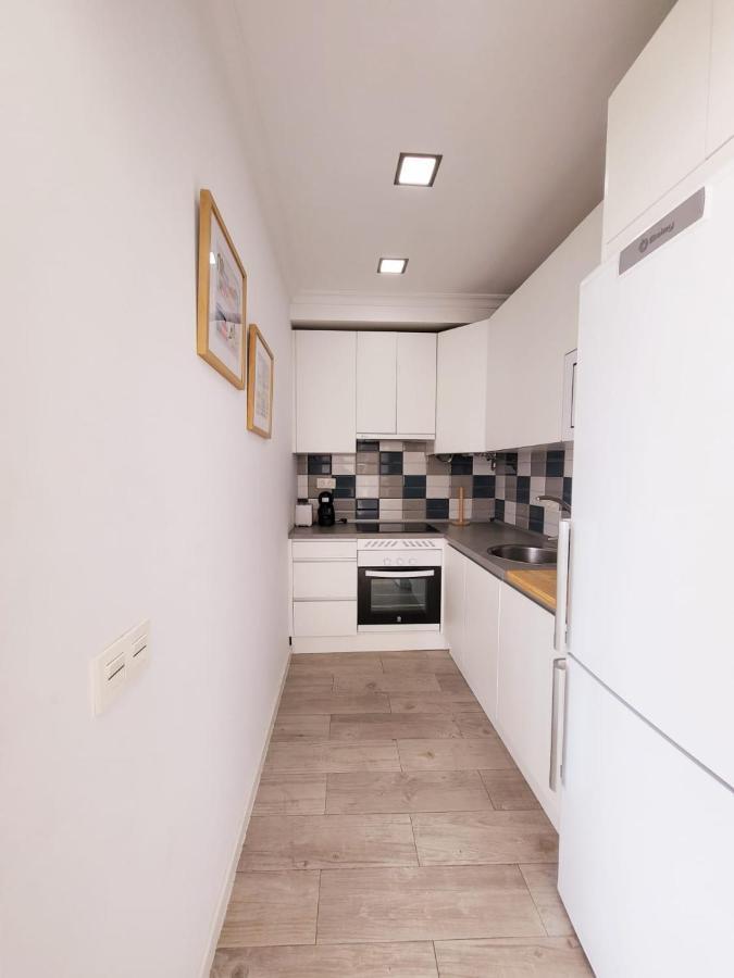 Stylish 3 Bedroom Penthouse In Marbella Centre With Large Pool Close To The Beach 외부 사진